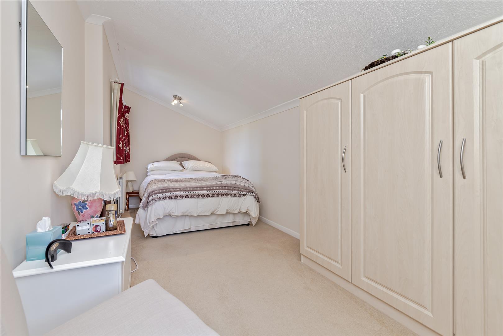 Beech Way, Wheathampstead, St. Albans - photo 16